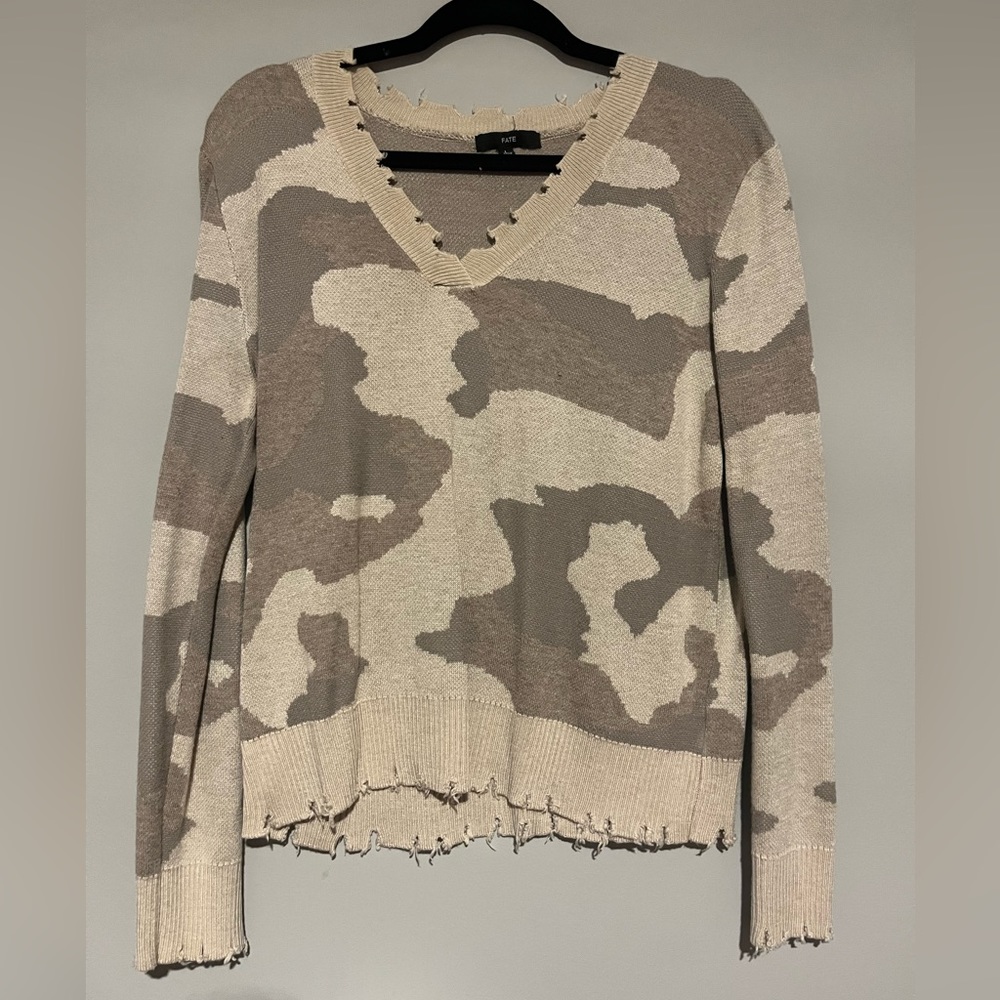 FATE camo sweater